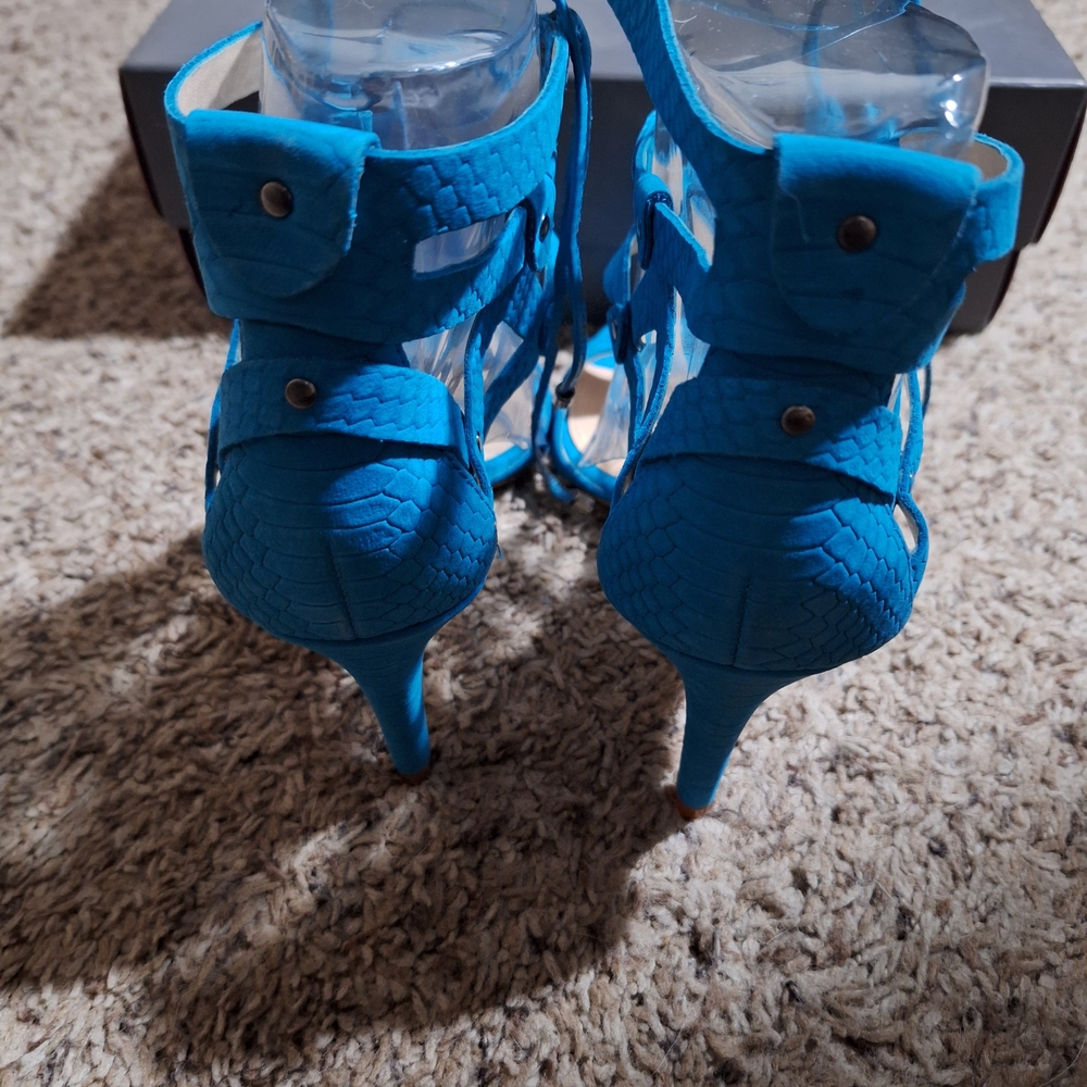 Vince Camuto Blue Strappy Heeled Sandals - Picture 4 of 8